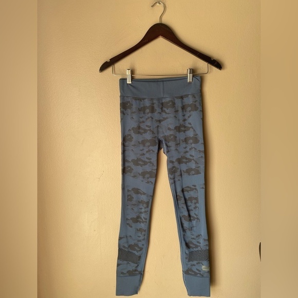 Adidas by Stella McCartney Blue Stretch Jaquard Leopard Tight Leggings in Blue - Picture 2 of 10